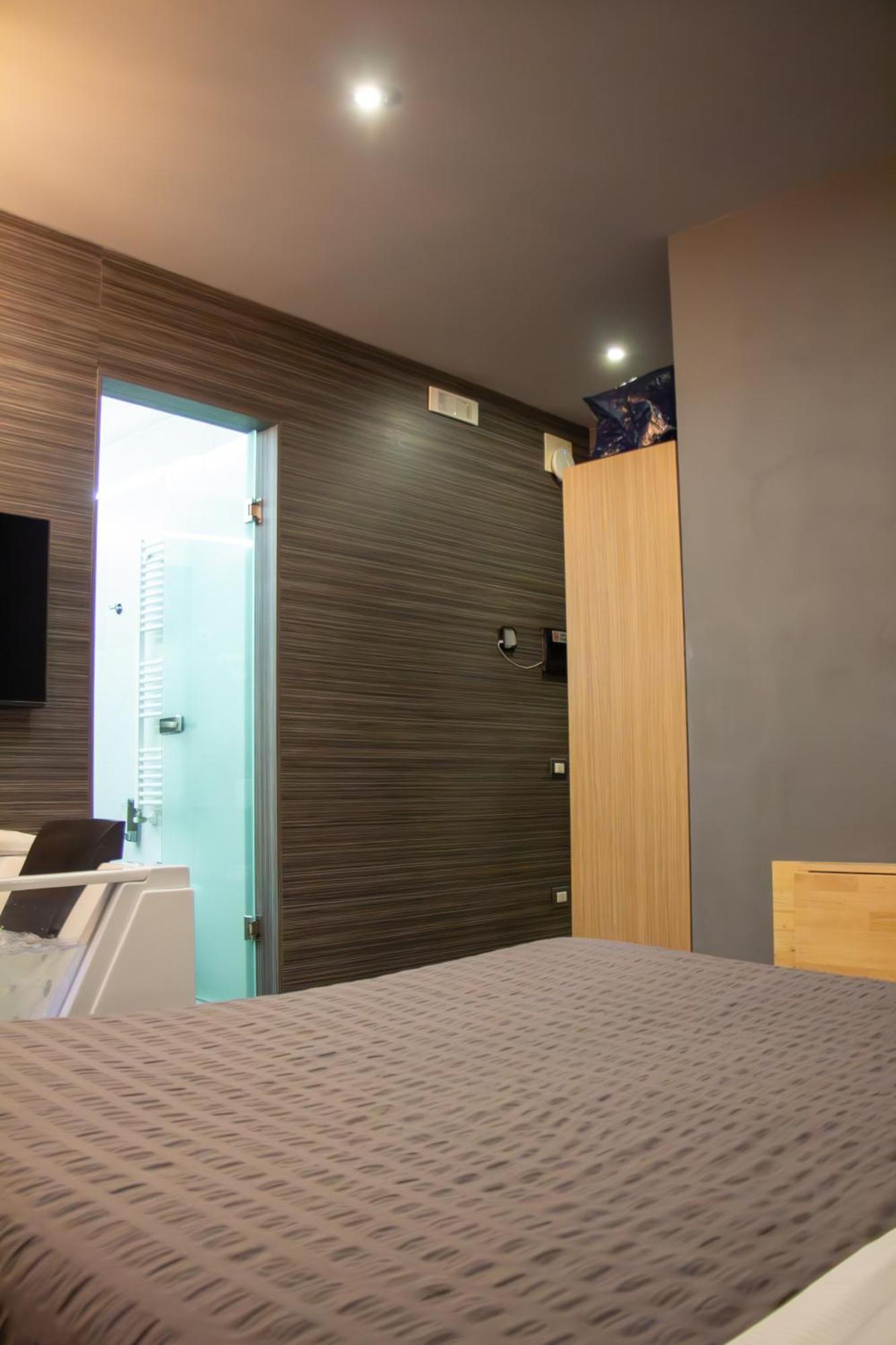 Beb Umberto I Napoli Otel Dış mekan fotoğraf