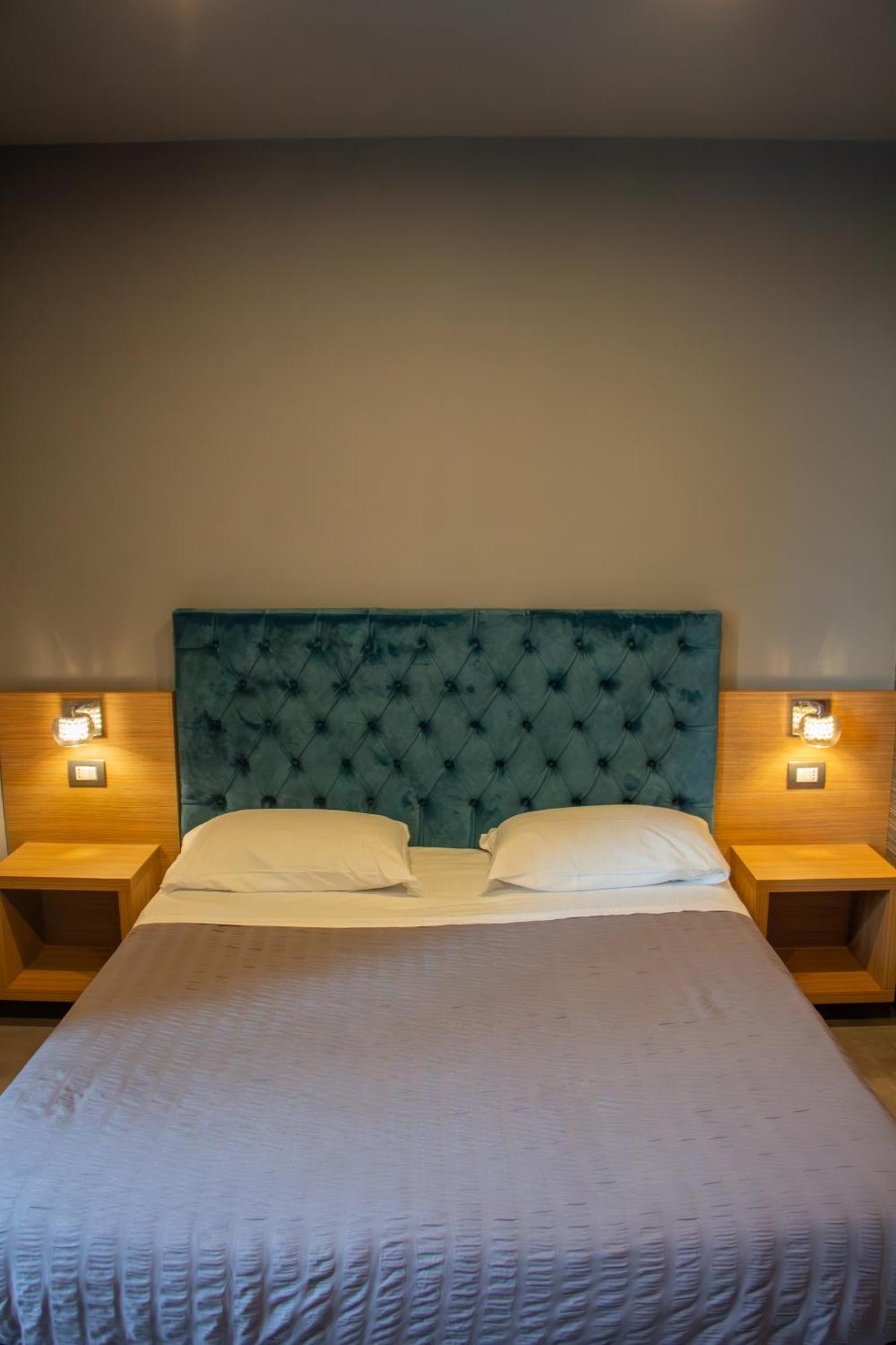 Beb Umberto I Napoli Otel Dış mekan fotoğraf